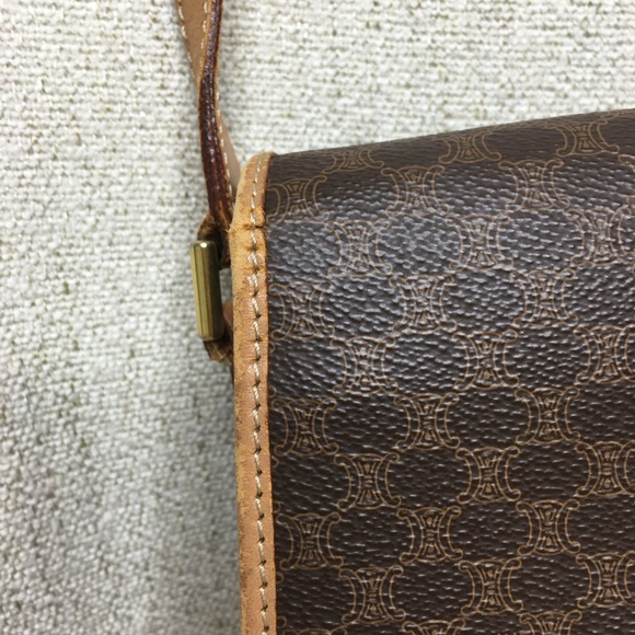 Authentic Celine brown crossbody bag Macadam pattern - Picture 14 of 16